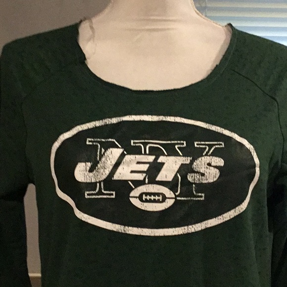 NFL Juniors Athletics top. - Picture 2 of 7